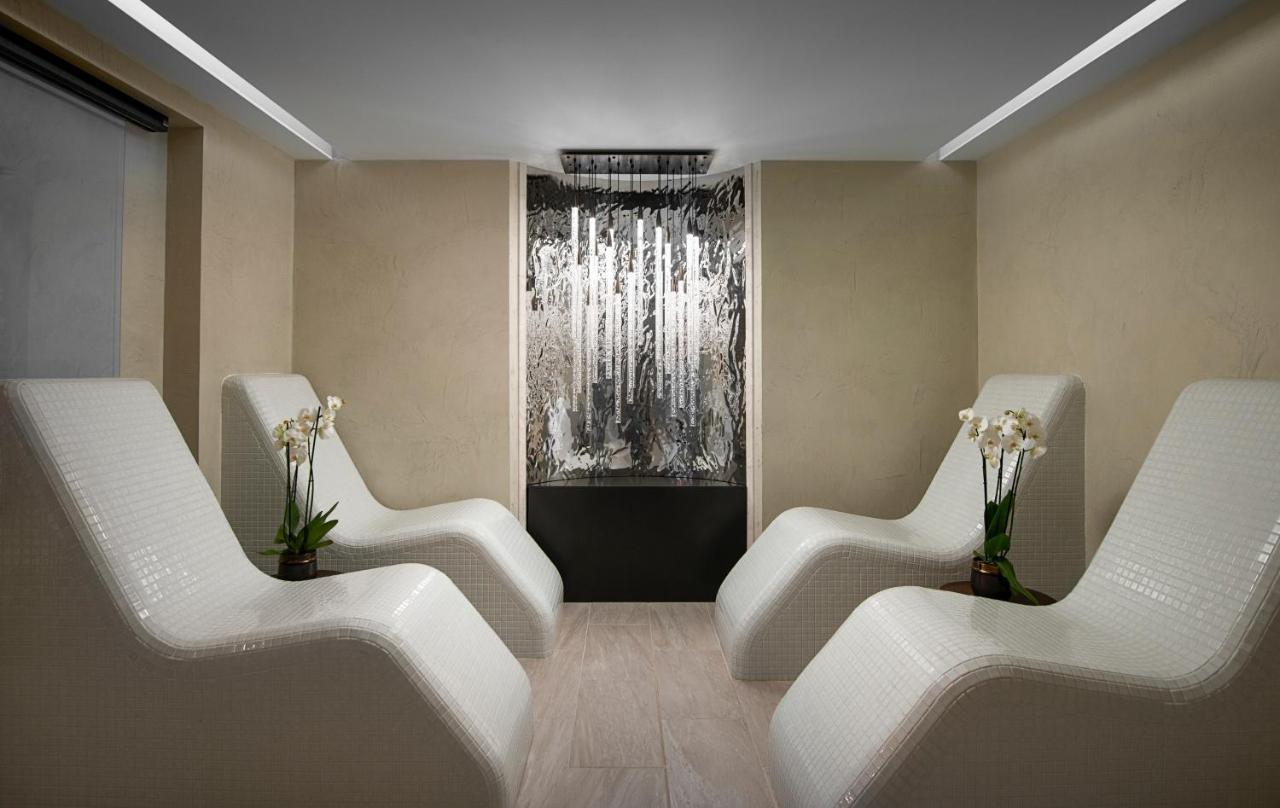 Hyatt Regency 5* Sofia