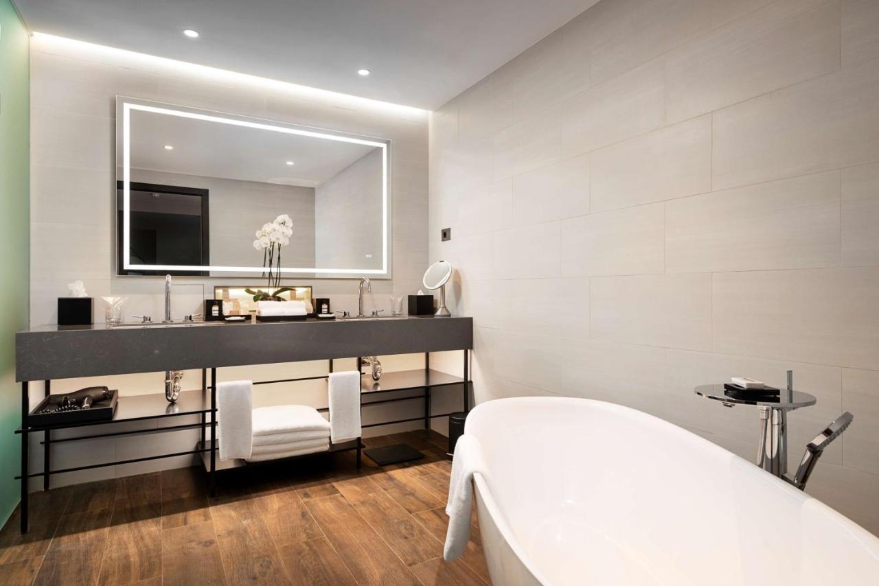 Hyatt Regency 5* Sofia